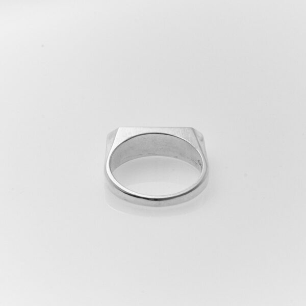 OA MINI OCTAGON SIGNET RING